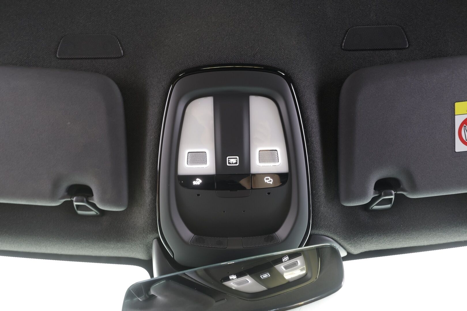 Volvo XC40 2023 Recharge Single Plus aut - | ILP | Koukku | ACC | LED | P.Kamera | Sporttipenkki Muistilla | Navi | Kaistavahti | Keyless | 1-om Suomi-auto | Kahdet renkaat | Merkkihuollot |