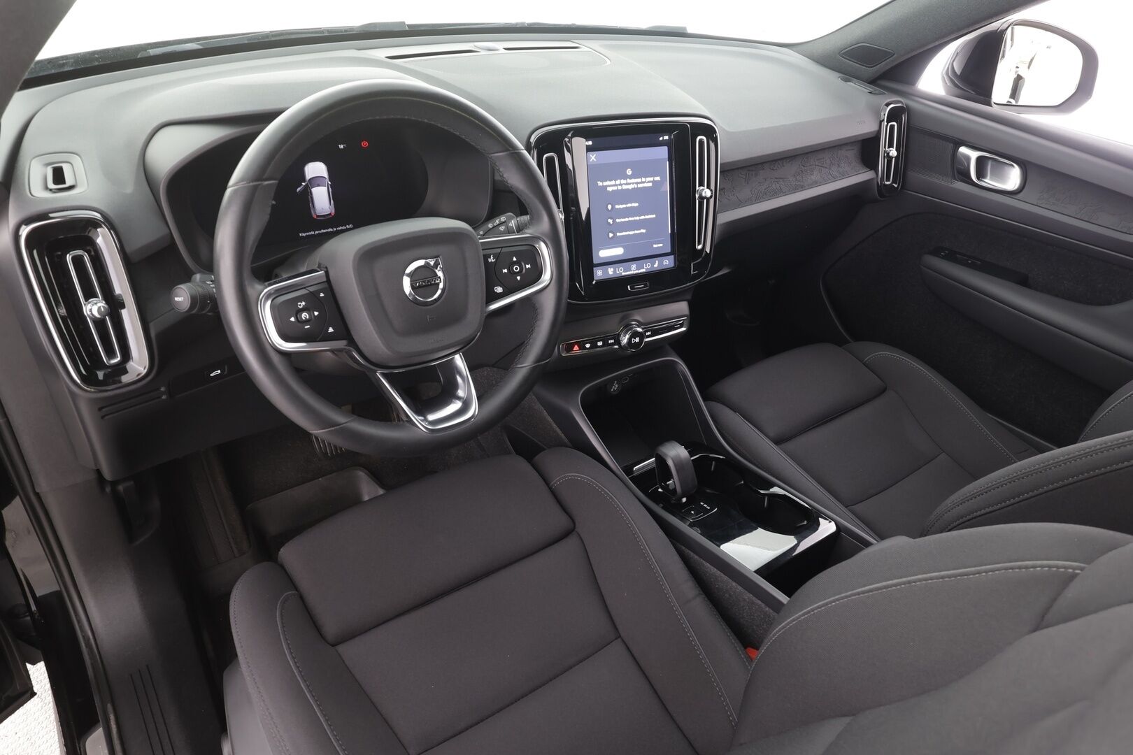 Volvo XC40 2023 Recharge Single Plus aut - | ILP | Koukku | ACC | LED | P.Kamera | Sporttipenkki Muistilla | Navi | Kaistavahti | Keyless | 1-om Suomi-auto | Kahdet renkaat | Merkkihuollot |