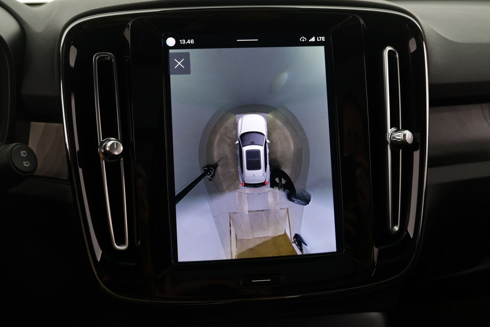 Volvo XC40 2023 Recharge Twin Ultimate aut - ACC | ILP | H/K | Muistipenkki | 360° kamera | Koukku | Panorama