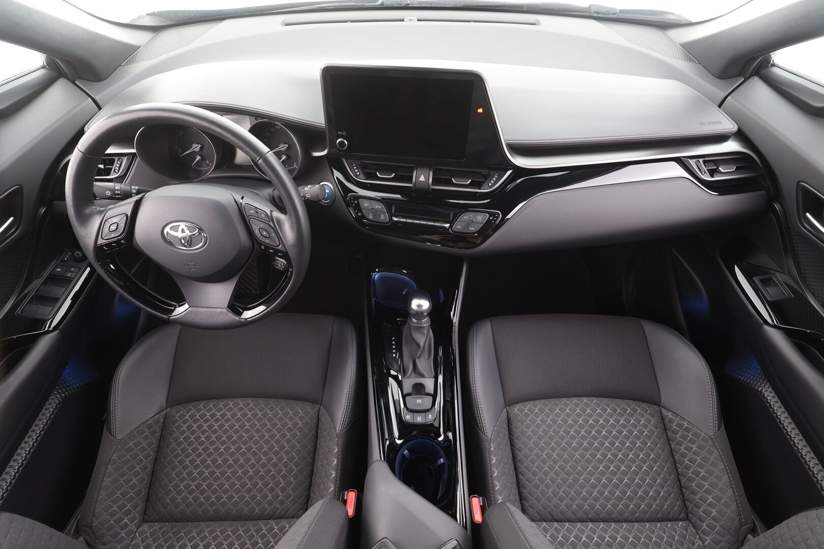 Toyota C-HR 2022 1,8 Hybrid Active - | ACC | LED | P.kamera | Facelift | Keyless | Apple & Android | Lämm. ratti | 2x renkaat aluin |