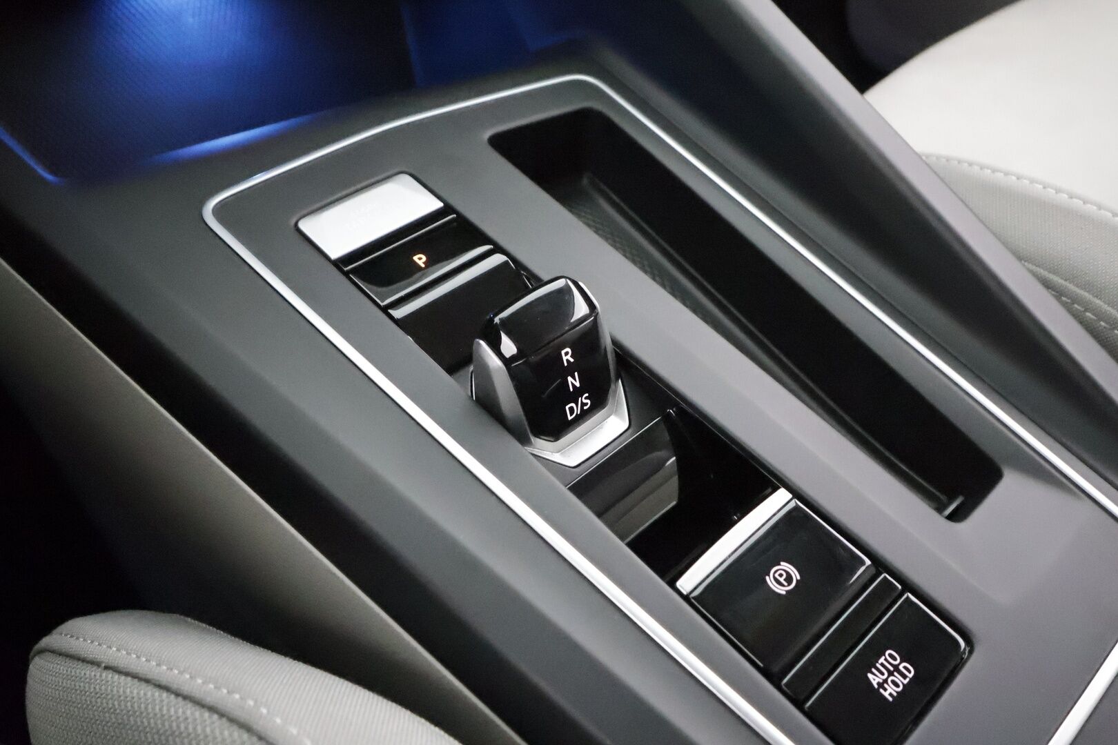 Volkswagen Golf 2021 Style eHybrid 150 kW (PHEV) DSG-automaatti - | ACC | Tutkat | Sähkösäätöinen istuin | LED |  Navi |