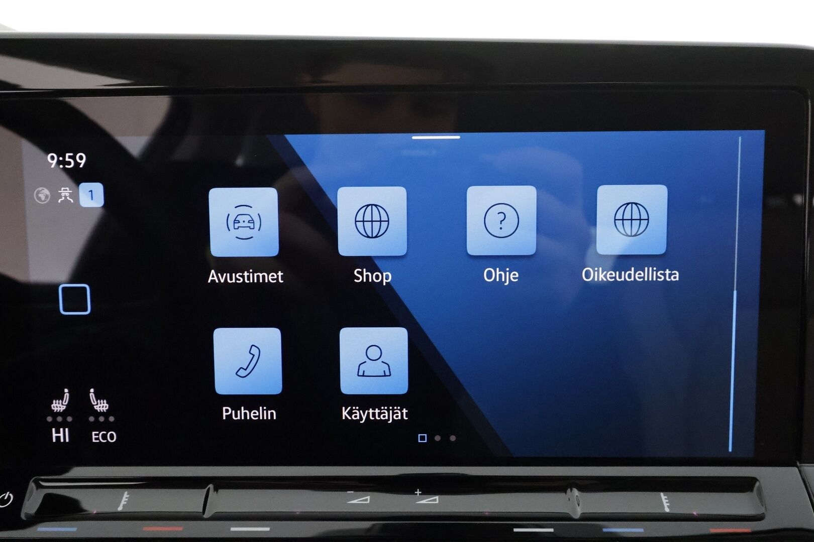 Volkswagen Golf 2021 Style eHybrid 150 kW (PHEV) DSG-automaatti * Acc / Tutkat / Sähkösäätöinen hierova istuin / LED / Navi * - Kahdet renkaat