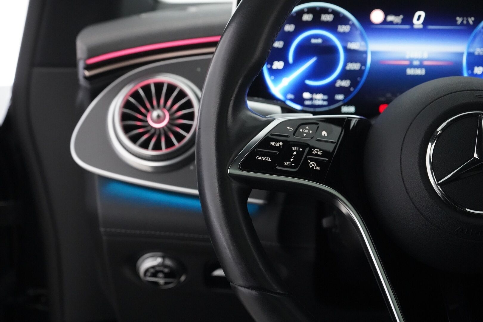 Mercedes-Benz EQS 2022 350 Sedan Luxury - Distronic | Nelipyöräohjaus | Panorama | Nahkasisusta | Muistipenkit | Keyless | Peruutuskamera | Airmatic | Blis | Ambient | Akku kuntotarkastettu