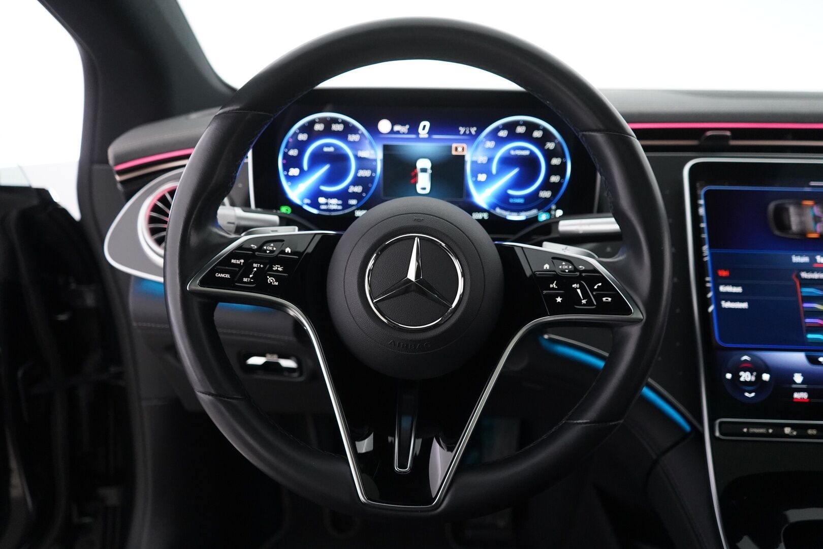 Mercedes-Benz EQS 2022 350 Sedan Luxury - Distronic | Nelipyöräohjaus | Panorama | Nahkasisusta | Muistipenkit | Keyless | Peruutuskamera | Airmatic | Blis | Ambient | Akku kuntotarkastettu