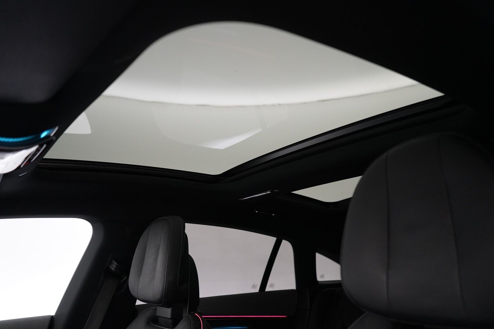 Mercedes-Benz EQS 2022 350 Sedan Luxury - Distronic | Nelipyöräohjaus | Panorama | Nahkasisusta | Muistipenkit | Keyless | Peruutuskamera | Airmatic | Blis | Ambient | Akku kuntotarkastettu