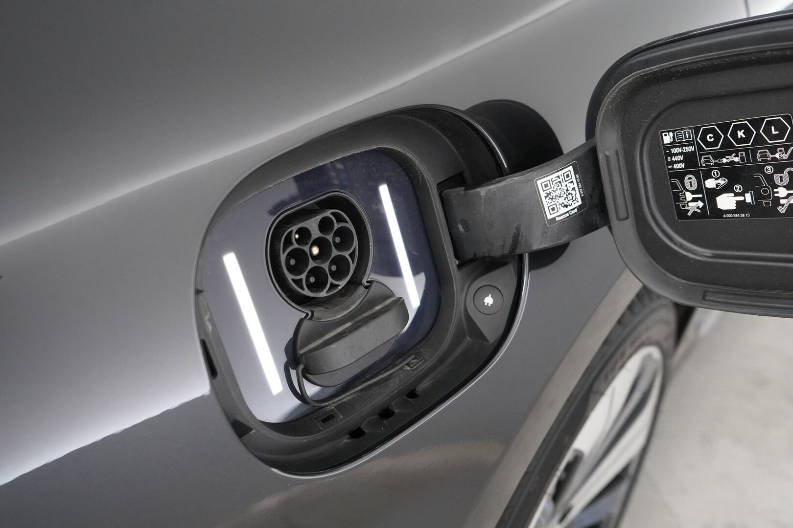 Mercedes-Benz EQS 2022 350 Sedan Luxury - Distronic | Nelipyöräohjaus | Panorama | Nahkasisusta | Muistipenkit | Keyless | Peruutuskamera | Airmatic | Blis | Ambient | Akku kuntotarkastettu