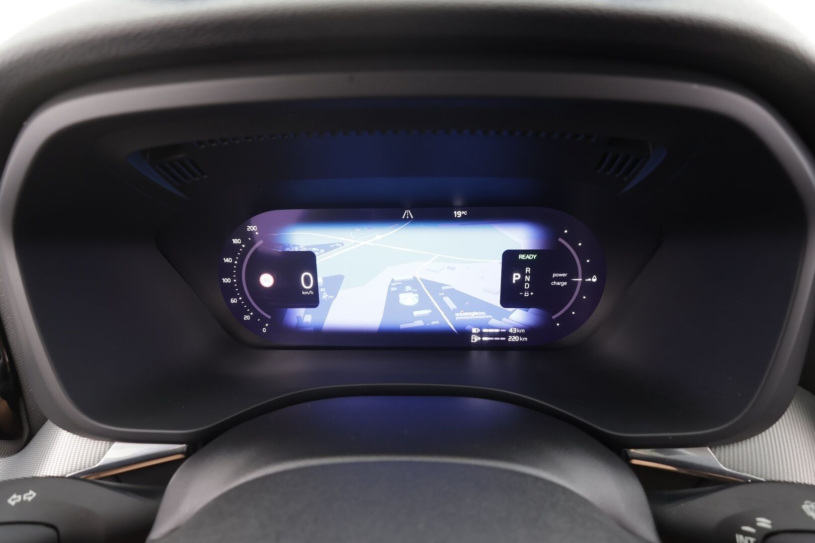 Volvo XC60 2023 T6 AWD Long Range Plus Dark aut - | Pilot assist | Webasto | Koukku | Panorama | Full LED | Muistinahat | P.Kamera | High Performance audio | Keyless | Apple&Android | 1.Om Suomi-auto | Merkkihuollettu | Kahdet Renkaat |