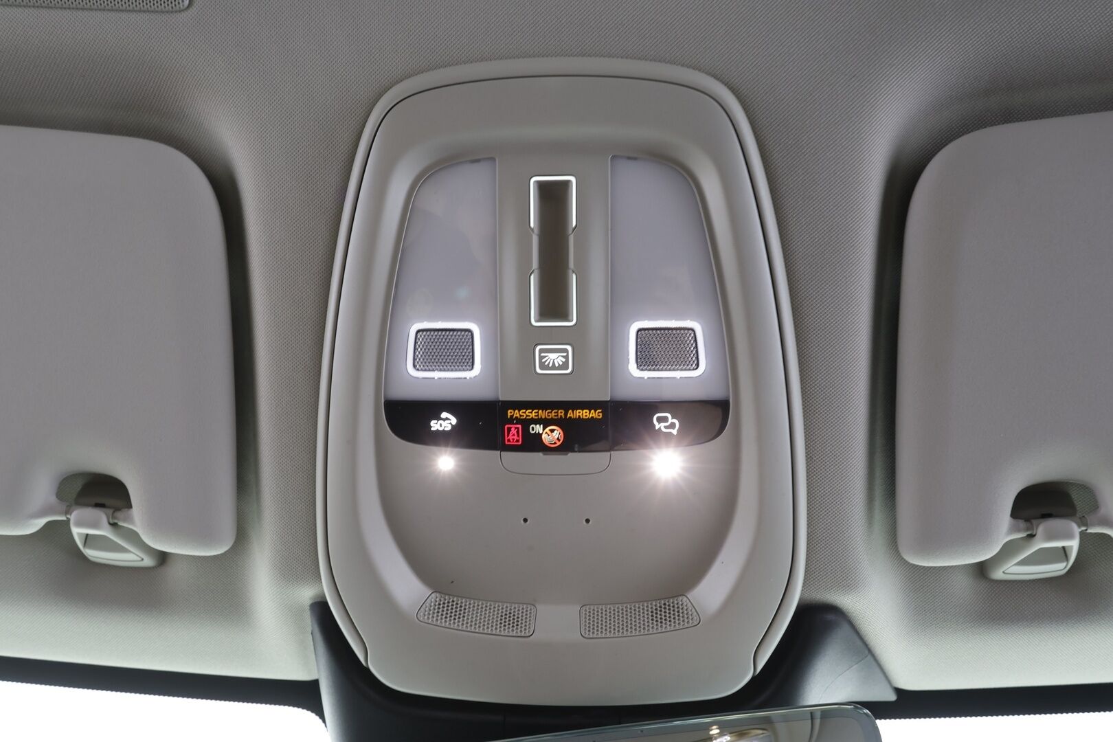 Volvo XC60 2023 T6 AWD Long Range Plus Dark aut - | Pilot assist | Webasto | Koukku | Panorama | Full LED | Muistinahat | P.Kamera | High Performance audio | Keyless | Apple&Android | 1.Om Suomi-auto | Merkkihuollettu | Kahdet Renkaat |