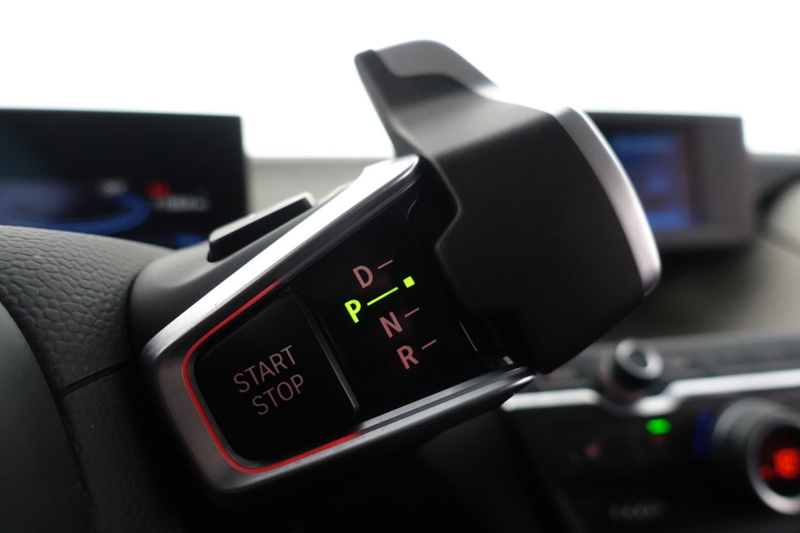 BMW I3S 2022 120 Charged Edition - | ACC | Driving Assistant Plus | Lämpöpumppu | Digimittaristo | P.Kamera | Keyless | Navi | Bluetooth | 2X Renkaat & Aluvanteet |