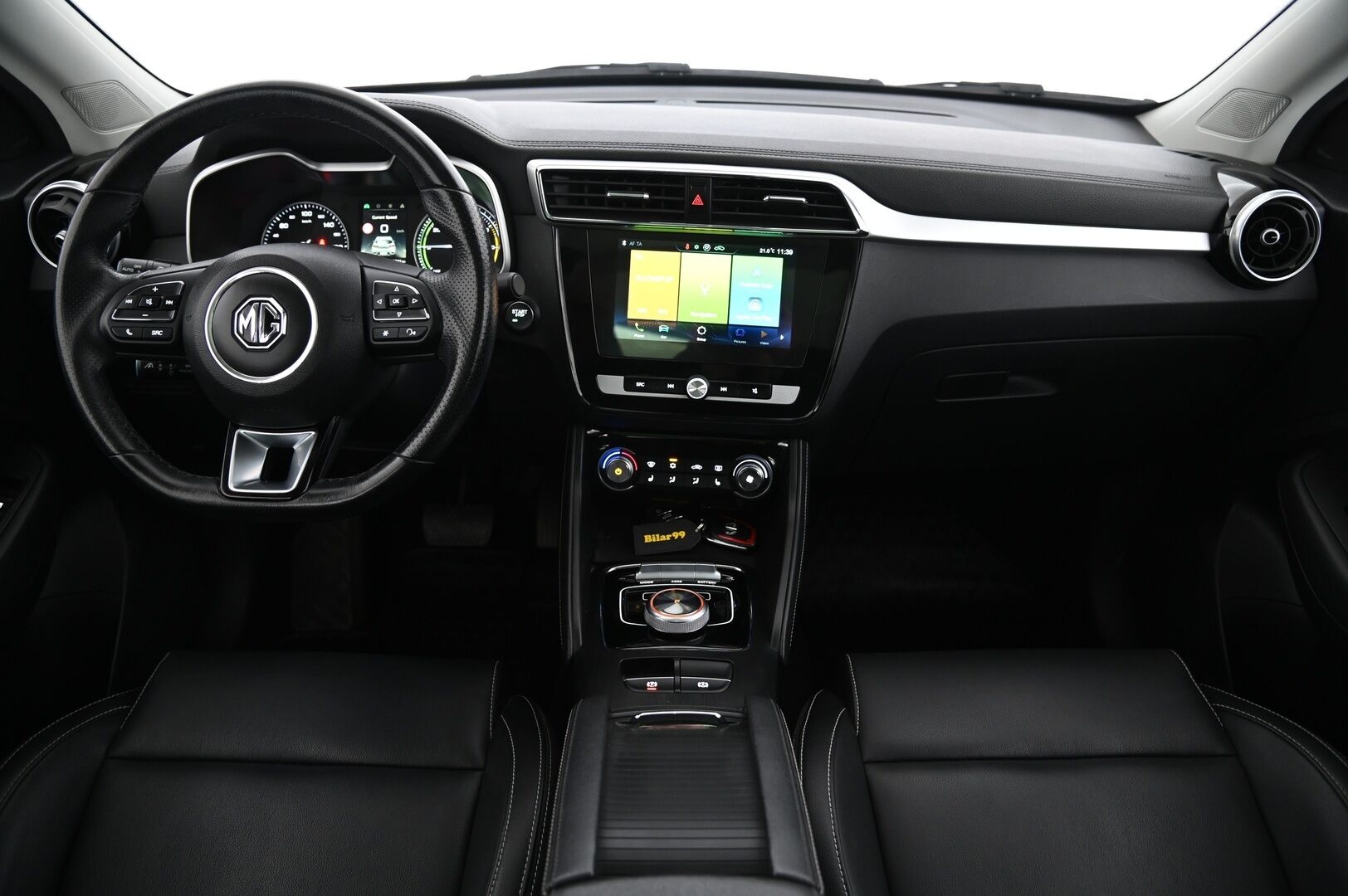 MG ZS 2021 44 kWh EV *Panorama / ACC / P.kamera / Navi / Nahkapenkit* - *2x renkaat vanteilla! / Siisti kuntoinen!