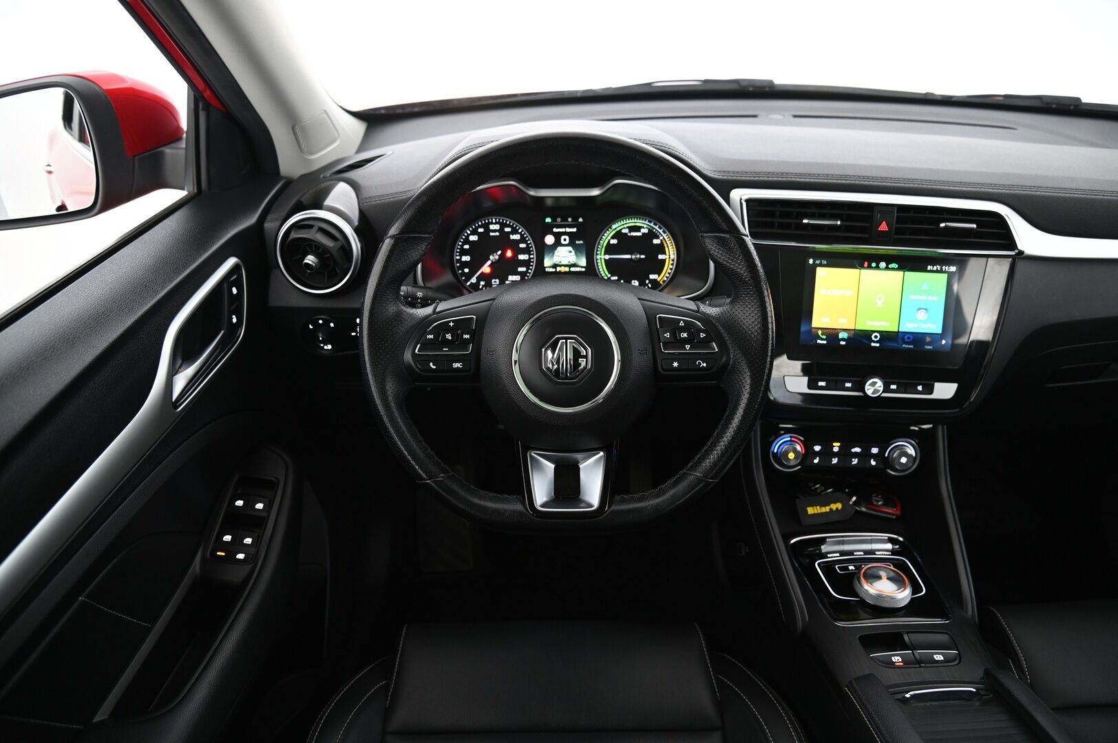 MG ZS 2021 44 kWh EV *Panorama / ACC / P.kamera / Navi / Nahkapenkit* - *2x renkaat vanteilla! / Siisti kuntoinen!