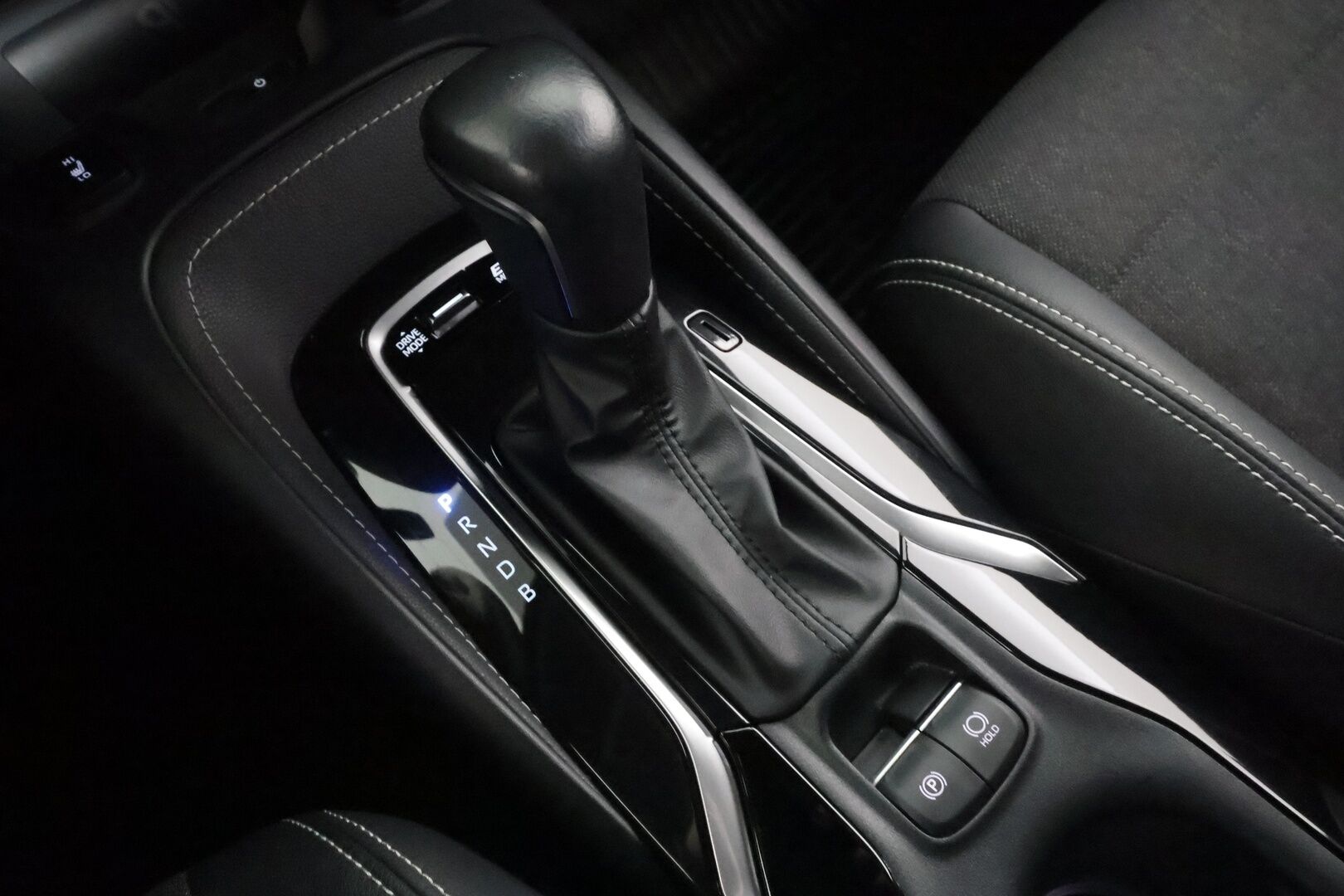 Toyota Corolla 2023 Touring Sports 1,8 Hybrid Launch Edition - | ACC | LED | P.Kamera | Lohkolämmitin | Kaistavahti | Navi | Keyless | PDA | Facelift | Kahdet renkaat | Merkkihuollot | Suomi-auto | 