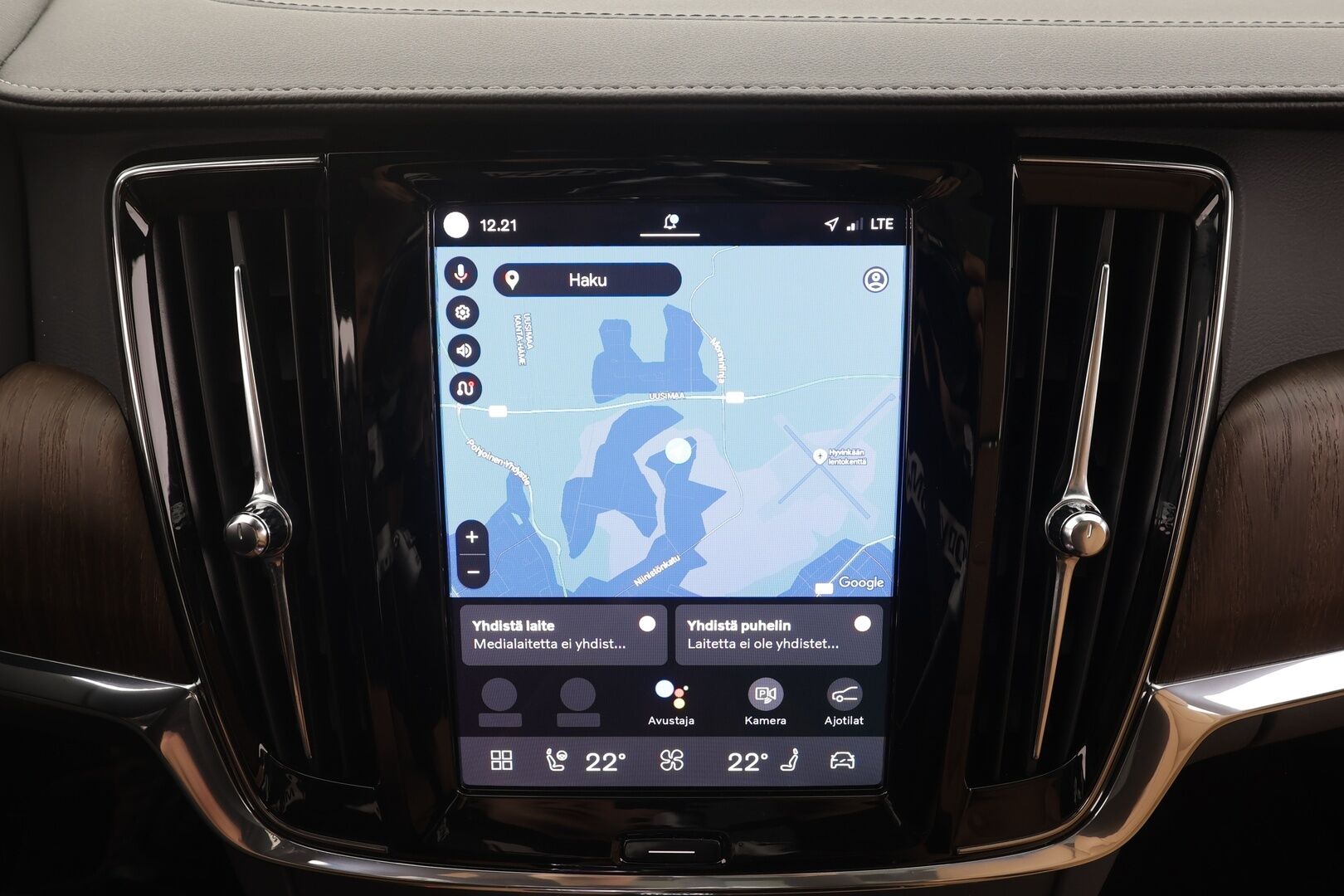 Volvo V90 2023 T8 AWD Long Range High Performance Ultimate Bright aut - | Pilot assist | 360-Kamera | Full-LED | H/K | Panorama | HUD | Ilmastoidut Muistipenkit | Keyless | Ruskeat Sporttinahat | 1.Om Suomi-auto | Kahdet renkaat | Merkkihuollettu |