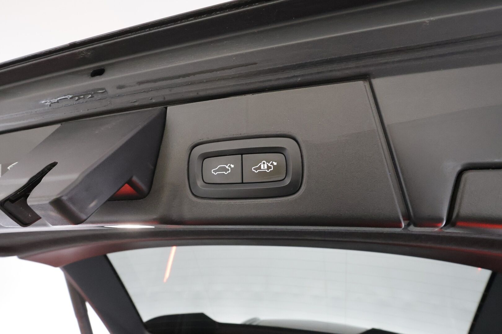 Volvo V90 2023 T8 AWD Long Range High Performance Ultimate Bright aut - | Pilot assist | 360-Kamera | Full-LED | H/K | Panorama | HUD | Ilmastoidut Muistipenkit | Keyless | Ruskeat Sporttinahat | 1.Om Suomi-auto | Kahdet renkaat | Merkkihuollettu |