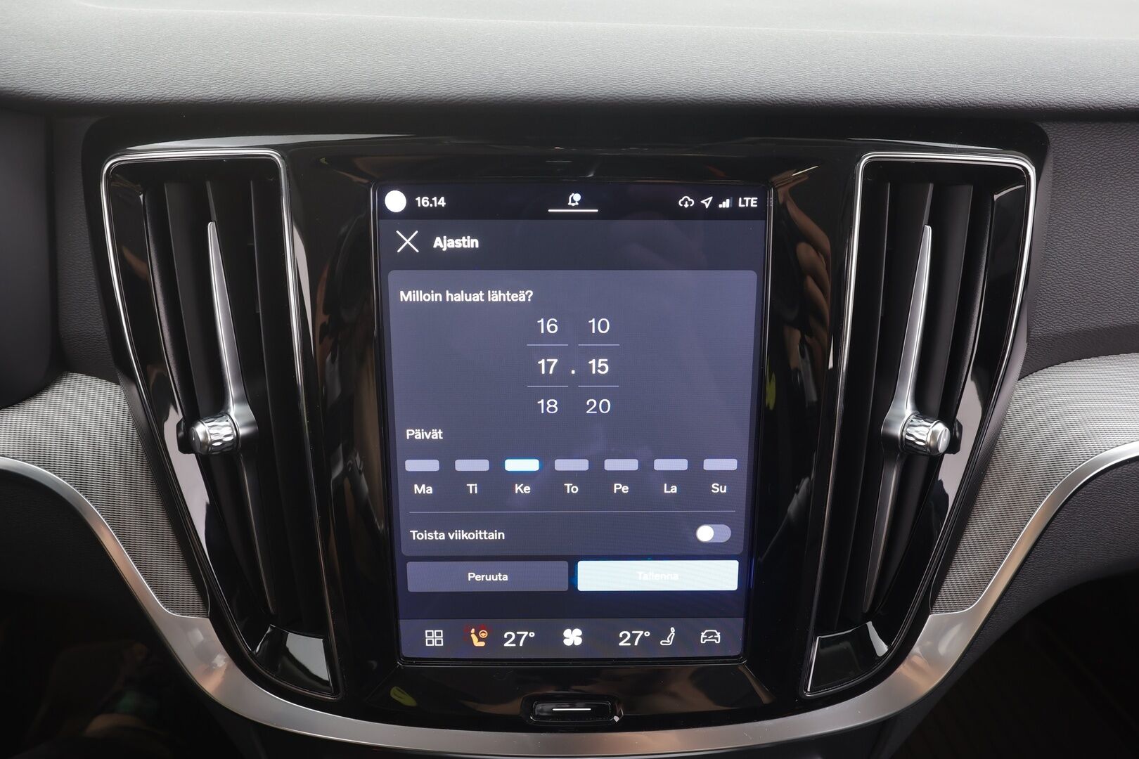 Volvo V60 2023 B4 MHEV Business Plus Bright DCT aut - | ACC | Webasto | Koukku | Muistinahat | Sporttipenkit | Full-LED | P.kamera | High performance audio | Keyless | 1-om suomiauto | 