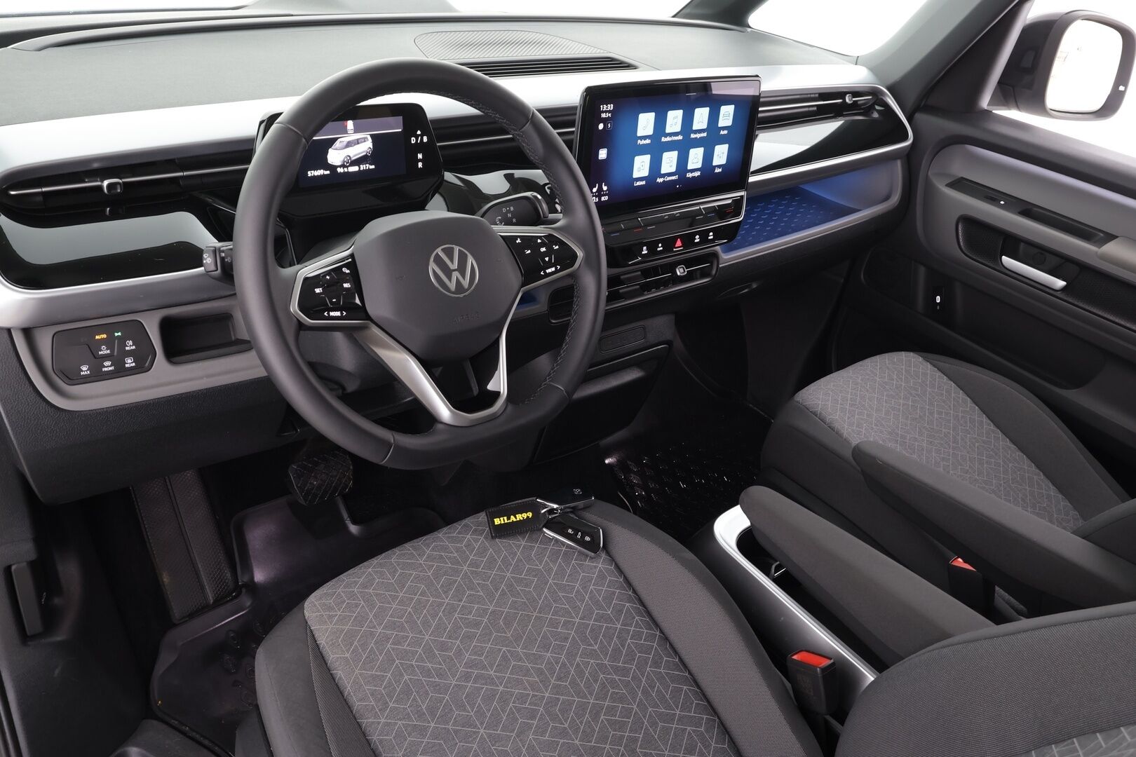 Volkswagen ID. Buzz 2023 Pro Business 77kWh * Koukku / ACC / LED / 360° Kamera / Kaistavahti / Navi / Keyless * - Suomi-auto / Kahdet renkaat / Merkkihuollot