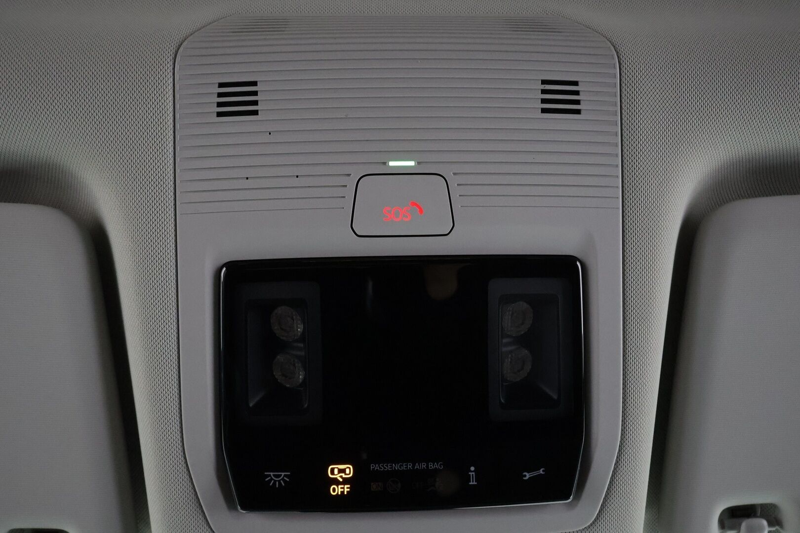 Volkswagen ID. Buzz 2023 Pro Business 77kWh * Koukku / ACC / LED / 360° Kamera / Kaistavahti / Navi / Keyless * - Suomi-auto / Kahdet renkaat / Merkkihuollot