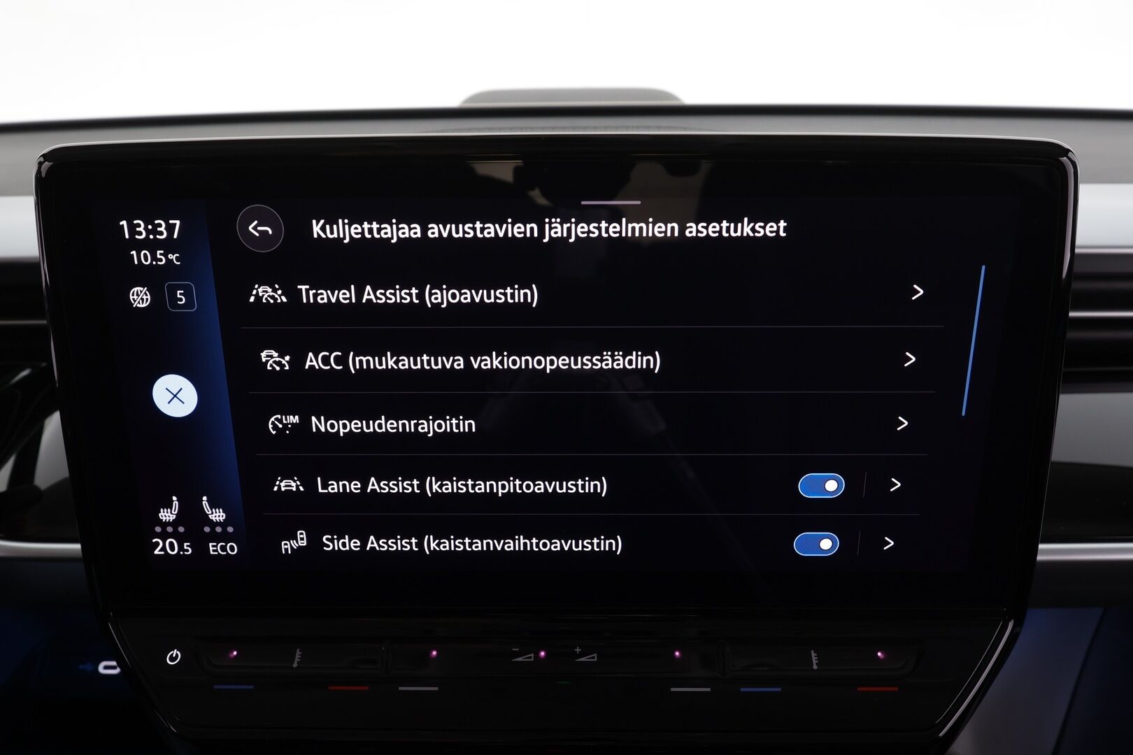 Volkswagen ID. Buzz 2023 Pro Business 77kWh * Koukku / ACC / LED / 360° Kamera / Kaistavahti / Navi / Keyless * - Suomi-auto / Kahdet renkaat / Merkkihuollot