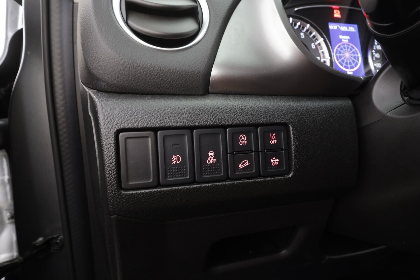 Suzuki Vitara 2024 1,4 BOOSTERJET 4WD GL+ 6MT HYBRID - | ACC | P.Kamera | Kaistavahti | LED | Lohko | Katvevarotin | Bluetooth | 1.Om Suomi-auto | Tehdastakuu | Kahdet renkaat aluvanteilla |