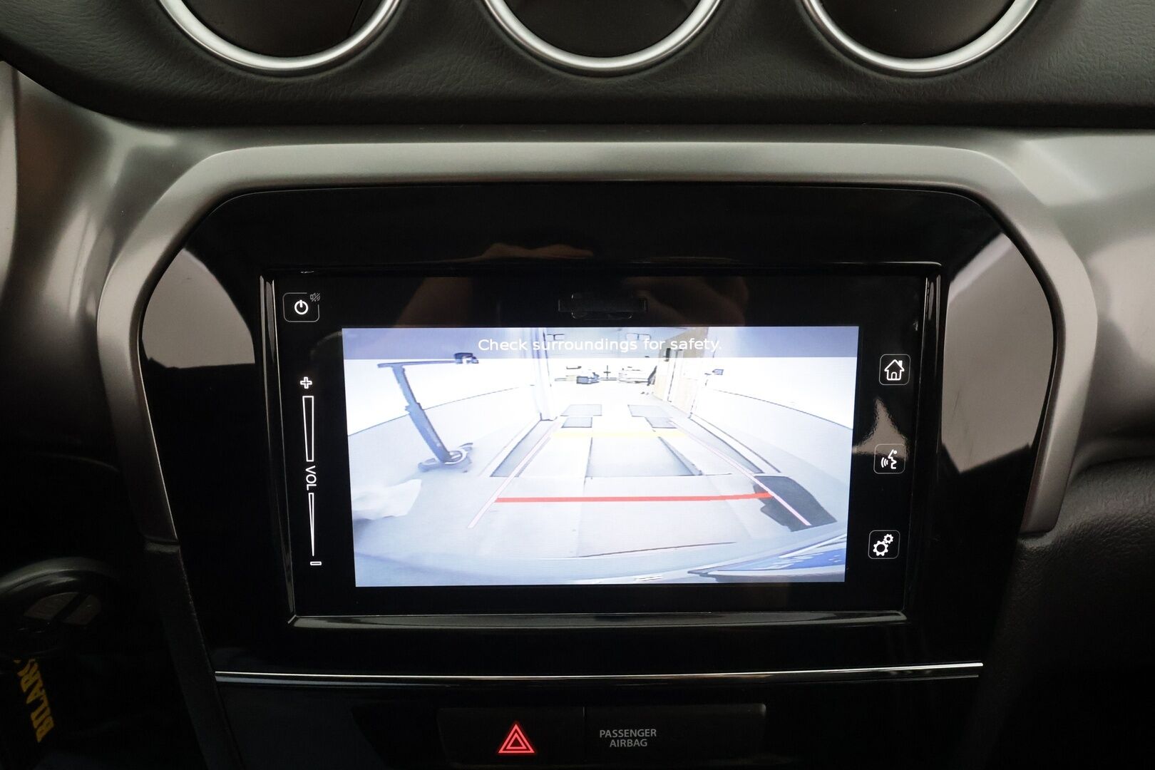 Suzuki Vitara 2024 1,4 BOOSTERJET 4WD GL+ 6MT HYBRID - | ACC | P.Kamera | Kaistavahti | LED | Lohko | Katvevarotin | Bluetooth | 1.Om Suomi-auto | Tehdastakuu | Kahdet renkaat aluvanteilla |