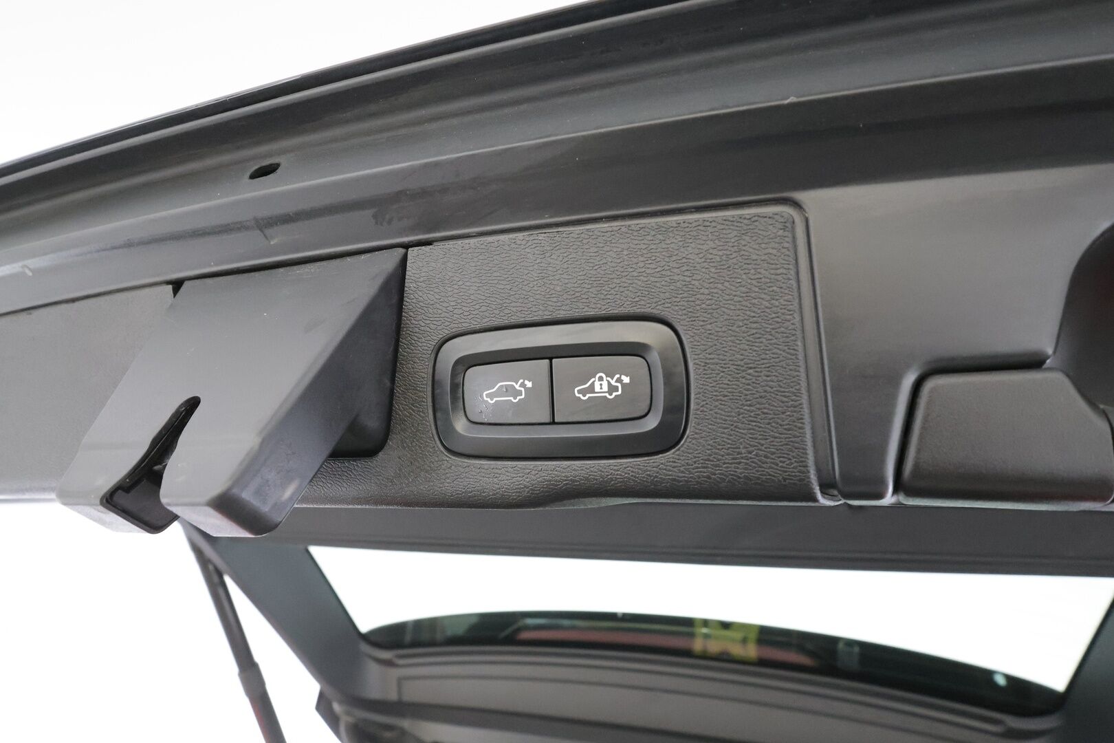 Volvo XC60 2023 T8 AWD Long Range High Performance Plus Bright aut - HUD | Pilot assist | Koukku | P-kamera | Muistipenkki | Panorama | Merkkihuollot | Full-LED | 