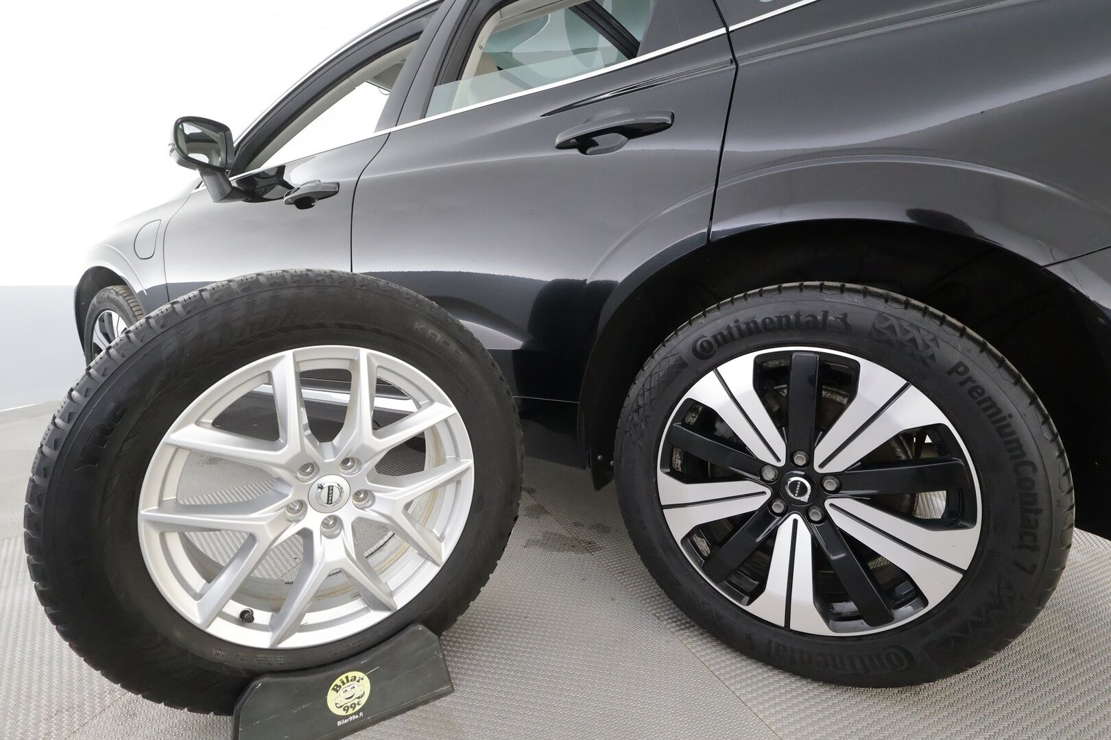 Volvo XC60 2023 T8 AWD Long Range High Performance Plus Bright aut - HUD | Pilot assist | Koukku | P-kamera | Muistipenkki | Panorama | Merkkihuollot | Full-LED | 