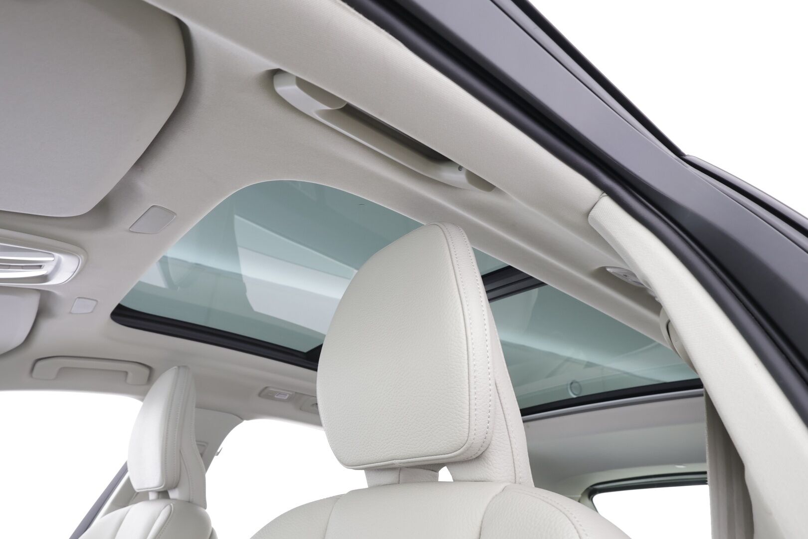 Volvo XC60 2023 T8 AWD Long Range High Performance Plus Bright aut - HUD | Pilot assist | Koukku | P-kamera | Muistipenkki | Panorama | Merkkihuollot | Full-LED | 