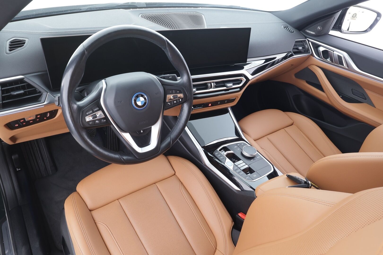 BMW i4 2024 eDrive40 Charged - | ACC | Lisälämmitin | Koukku | Widescreen | Muistipenkki | 360-Kamera |Sporttinahat | 1.Om Suomi-auto | Kahdet Renkaat | 