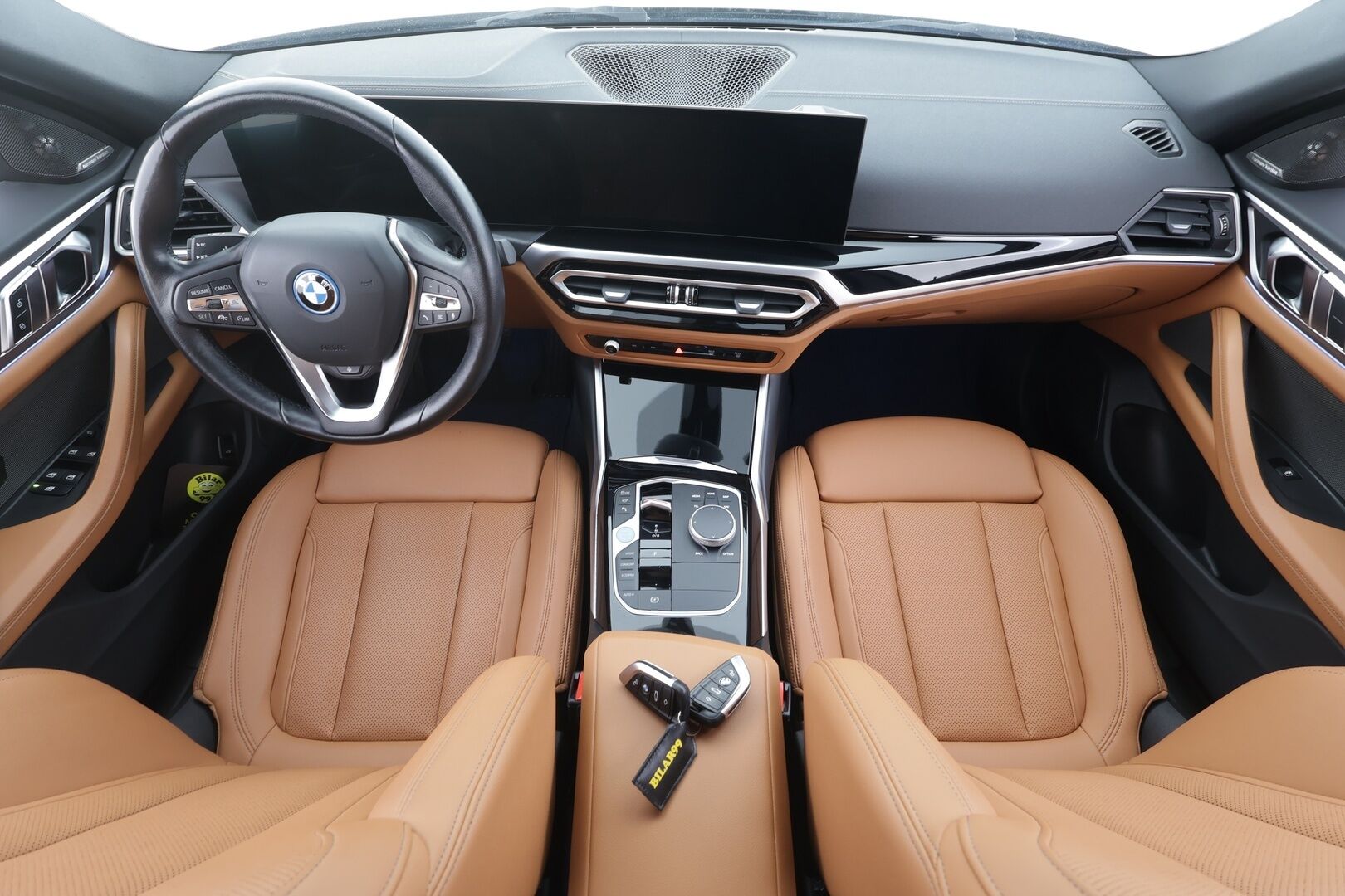 BMW i4 2024 eDrive40 Charged - | ACC | Lisälämmitin | Koukku | Widescreen | Muistipenkki | 360-Kamera |Sporttinahat | 1.Om Suomi-auto | Kahdet Renkaat | 