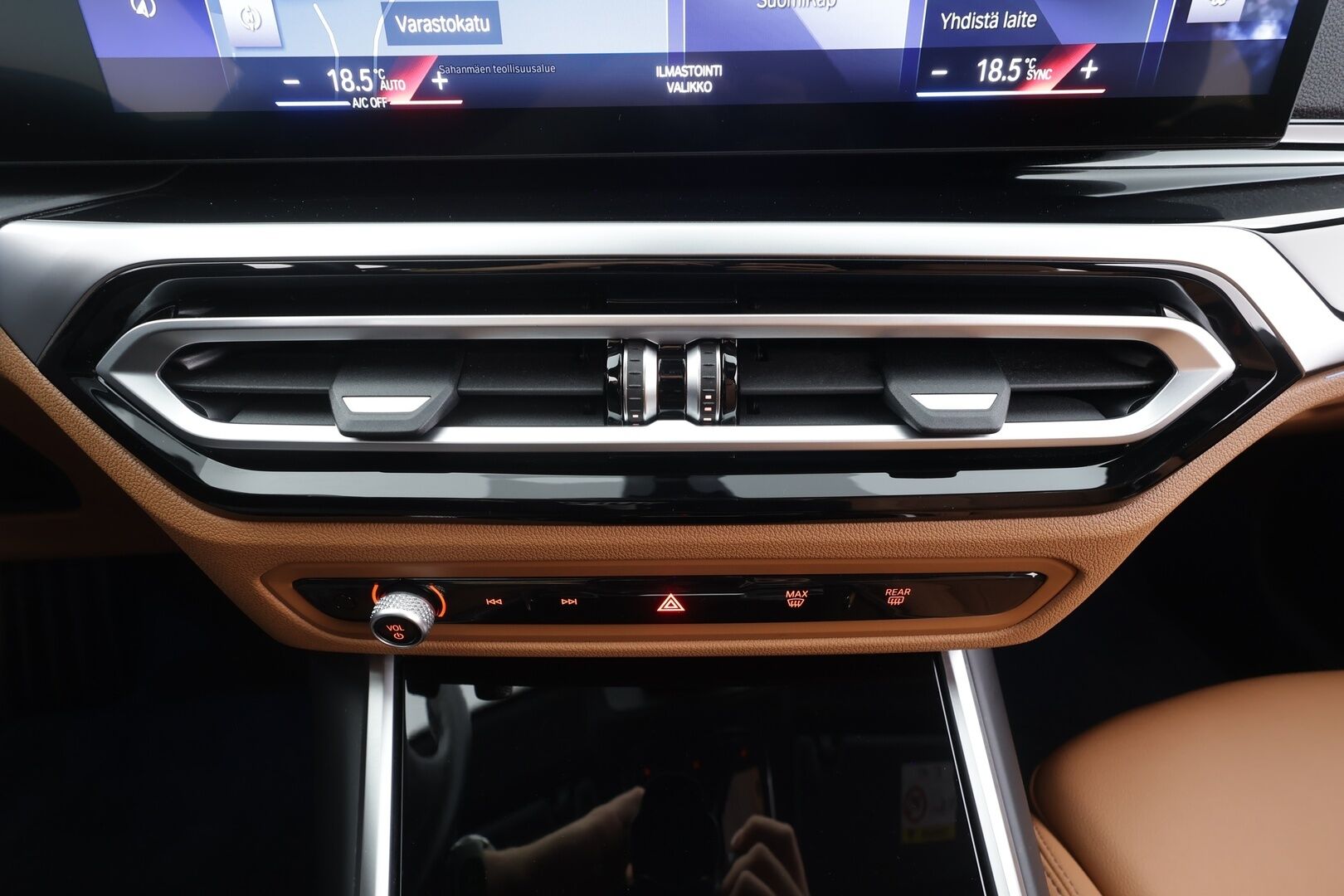 BMW i4 2024 eDrive40 Charged - | ACC | Lisälämmitin | Koukku | Widescreen | Muistipenkki | 360-Kamera |Sporttinahat | 1.Om Suomi-auto | Kahdet Renkaat | 