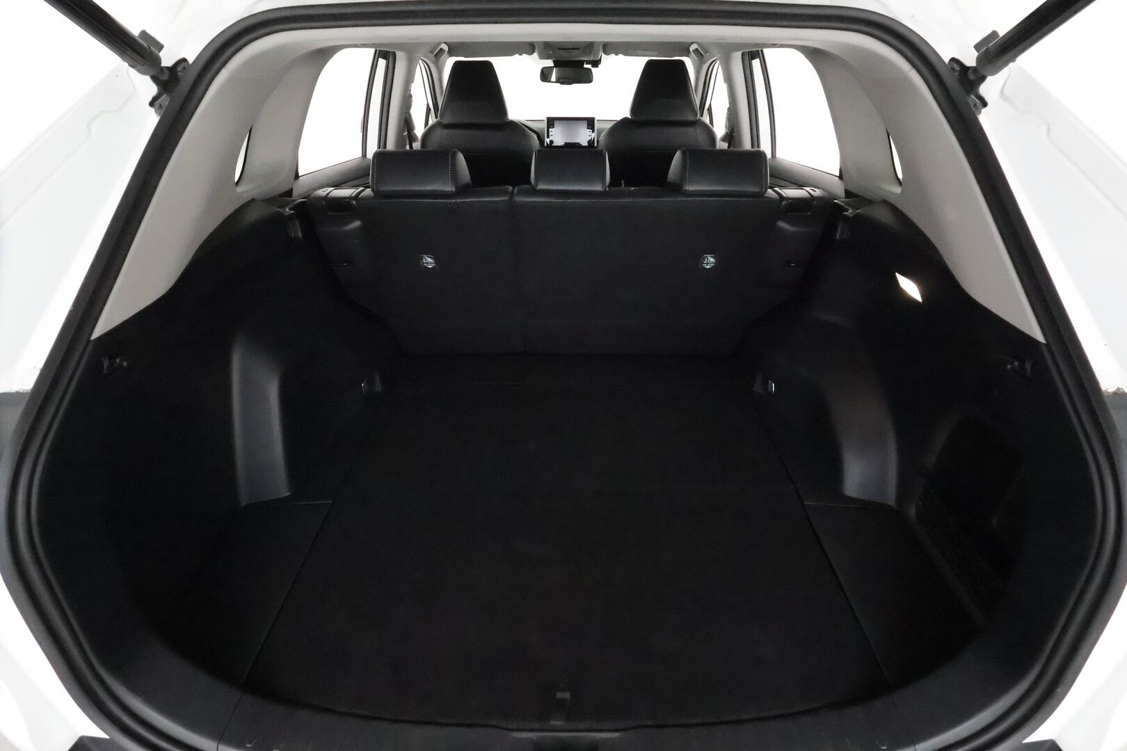 Toyota RAV4 2022 Hybrid AWD-i Executive Premium **Facelift / Muistipenkki / Mustat nahat / ACC / P.kamera / LED / ** - Kahdet renkaat aluvanteilla