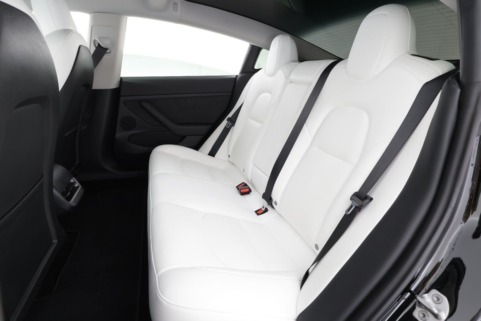 Tesla Model 3 2021 Performance * Lasikatto / ILP / ACC / Matrix-LED / P.Kamera / Muistipenkki / Premium Audio / Navi / Kaistavahti * - HULLUT BLACKWEEK JATKOT - KORKOTARJOUS 2,49%