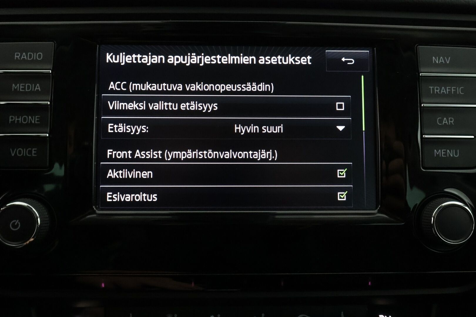 Skoda Octavia 2017 Combi 1,8 TSI 4x4 Scout DSG Autom. - | ACC | Webasto | Koukku | Xenon | Muistipenkki | Canton | P.Kamera | Puolinahat | Keyless | Apple&Android | Merkkihuollettu | Kahdet Renkaat |