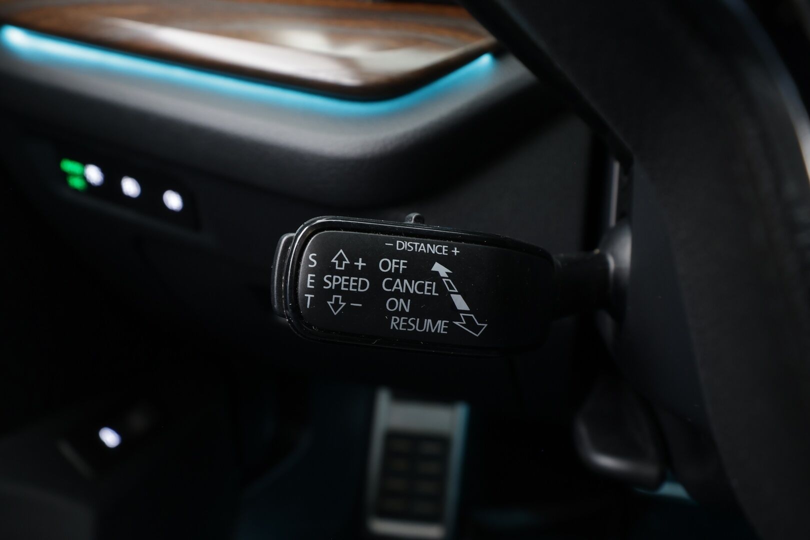 Skoda Octavia 2024 Combi 2.0 TDI 150 4x4 Scout DSG * 1.OM Suomi-auto / Koukku / ACC / Matrix-LED / P.kamera / Navi / Kaistavahti * - Webasto / Digimittaristo / Kahdet renkaat - HULLUT AVAJAISHULINAT KORKOTARJOUS 3,29 %