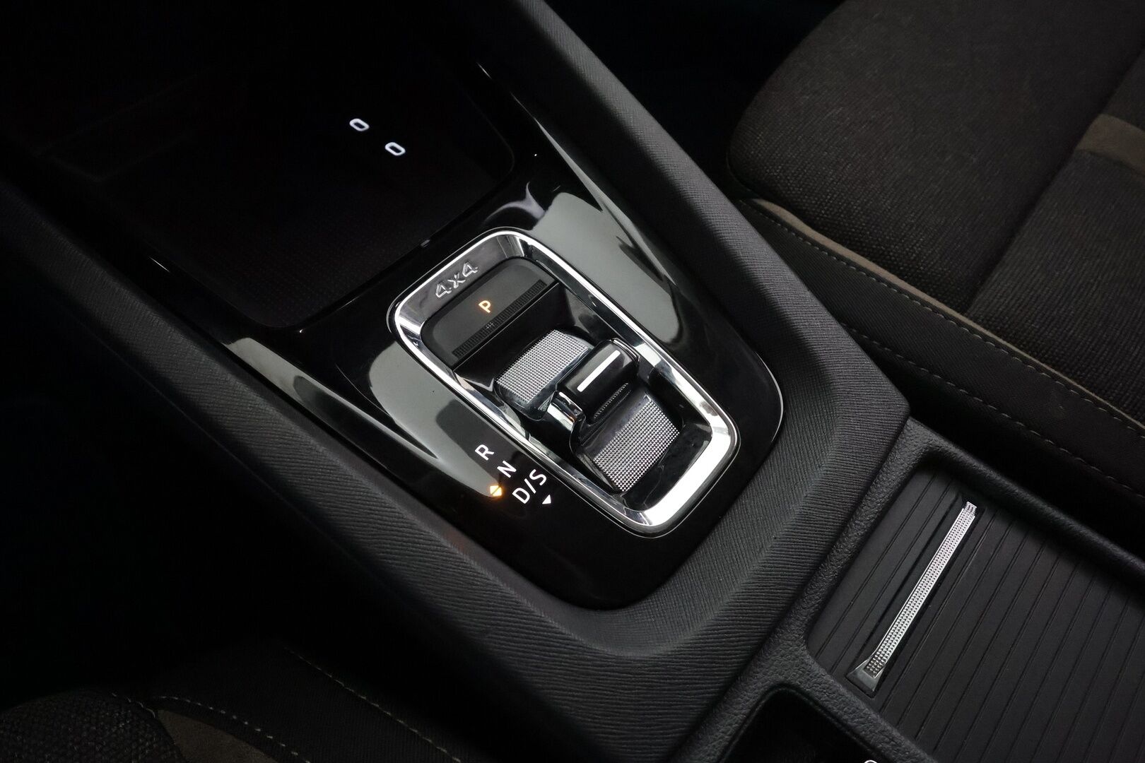 Skoda Octavia 2024 Combi 2.0 TDI 150 4x4 Scout DSG * 1.OM Suomi-auto / Koukku / ACC / Matrix-LED / P.kamera / Navi / Kaistavahti * - Webasto / Digimittaristo / Kahdet renkaat - HULLUT AVAJAISHULINAT KORKOTARJOUS 3,29 %