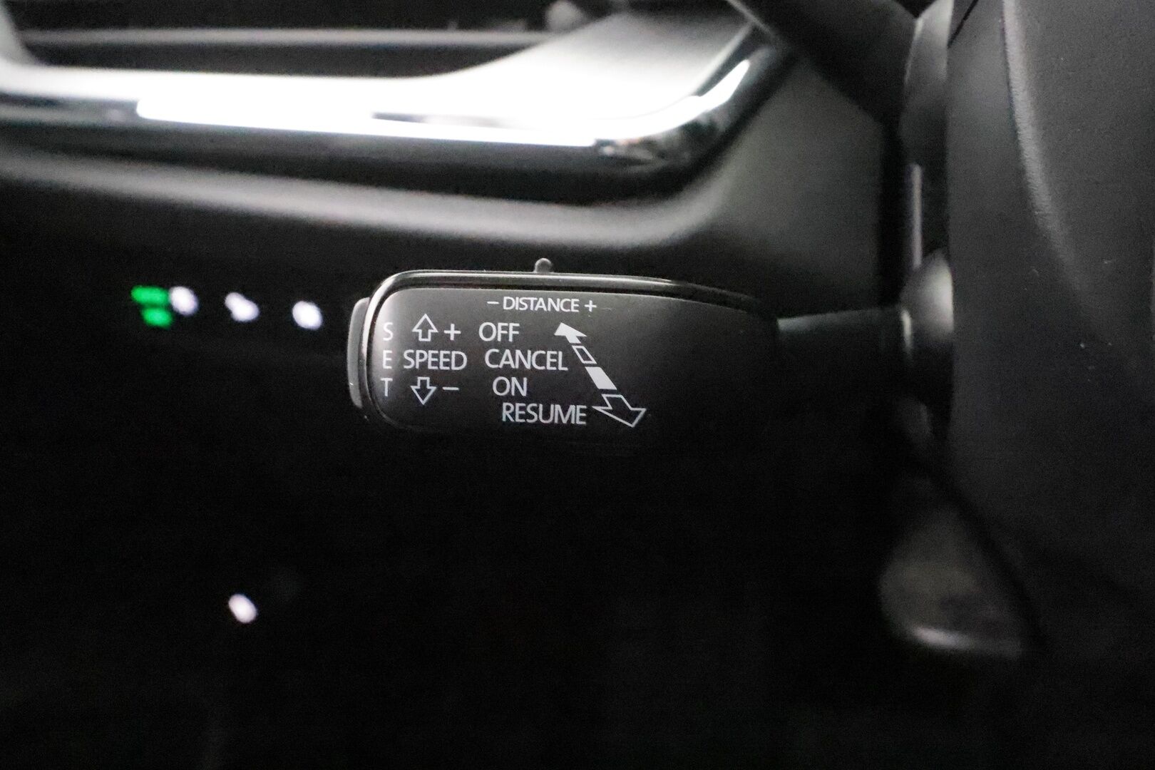 Skoda Enyaq 2023 80x 4x4 Style iV - | ACC | ILP | Koukku | Matrix-LED | Muistipenkki | Canton | P.Kamera | Puolinahat | Keyless | Apple&Android | 1.Om Suomi-auto | Kahdet Renkaat | Merkkihuollettu |