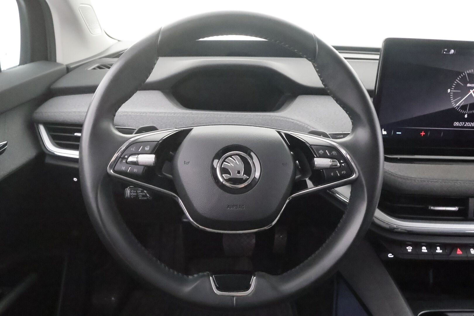 Skoda Enyaq 2023 80x 4x4 Style iV - | ACC | ILP | Koukku | Matrix-LED | Muistipenkki | Canton | P.Kamera | Puolinahat | Keyless | Apple&Android | 1.Om Suomi-auto | Kahdet Renkaat | Merkkihuollettu |