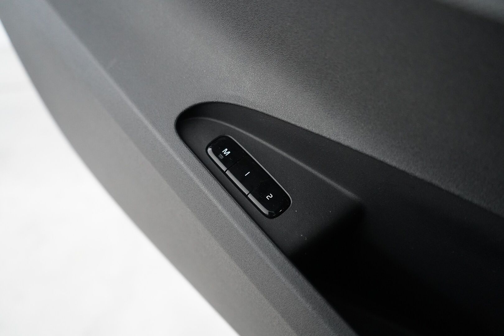 Polestar 2 2021 Long Range Dual Motor Performance, 300kW, 78kWh - Pilot&Plus | ACC | Panorama | Muistipenkki | 360-kamera | H&K | Keyless | SoH 92.8% | Kahdet OEM Performance Vanteet | Merkkihuollettu