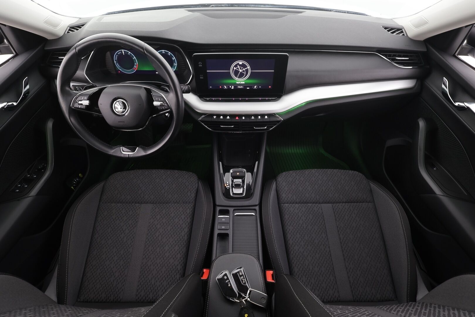 Skoda Octavia 2023 Combi 1.4 TSI PHEV Style iV DSG * ACC / Webasto / Matrix / P.Kamera / Smartlink / Keyless * - Akku kuntotarkastettu / Suomi-auto / Kahdet renkaat / Koti & Kauppalaturi