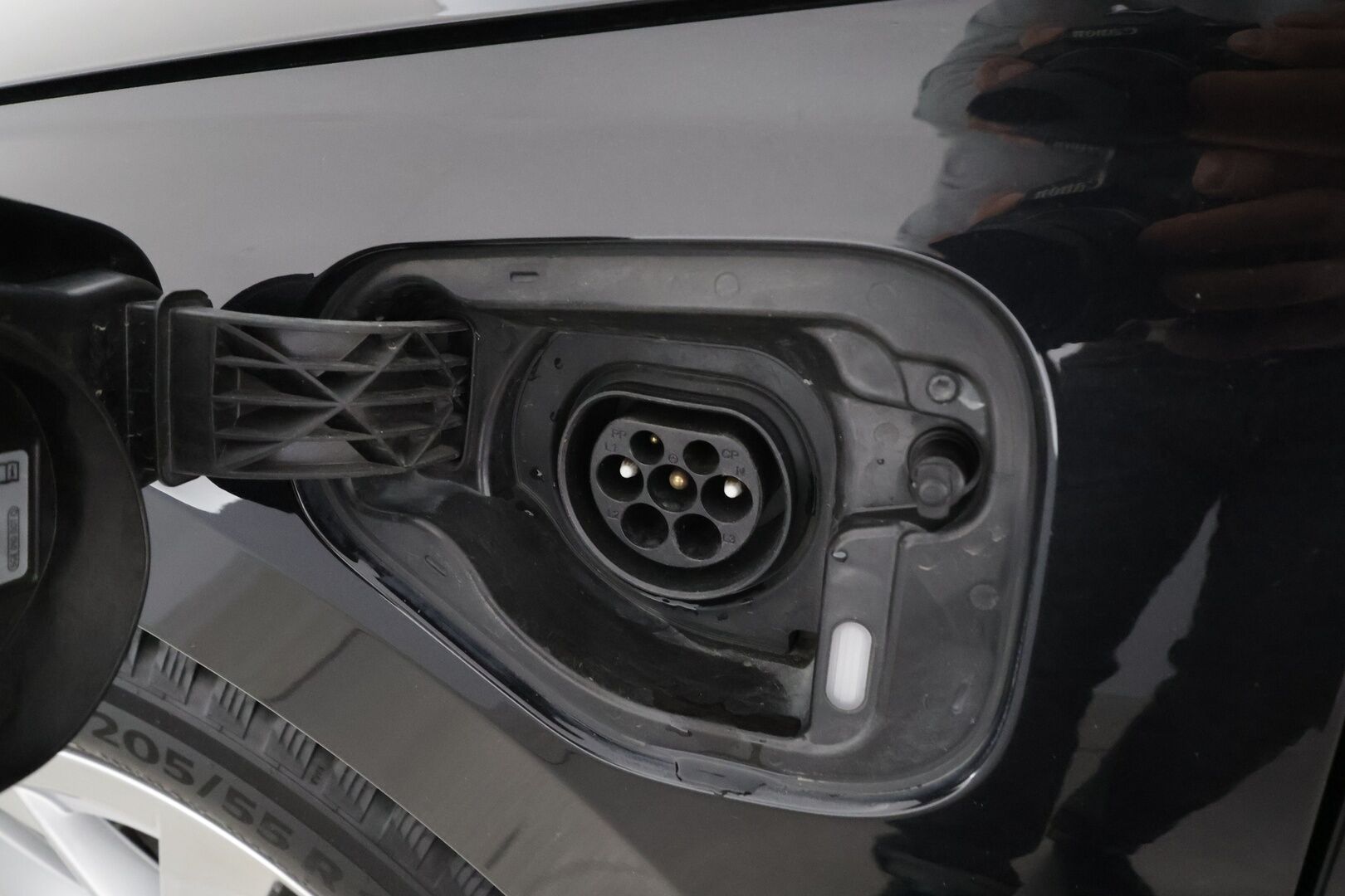 Skoda Octavia 2024 Combi 1.4 TSI PHEV Style iV DSG - Suomi auto | Kahdet renkaat | Sähkökontti | ACC | Webasto | Matrix-LED | P.Kamera | Keyless | Ambient | Navi | Digimittaristo 