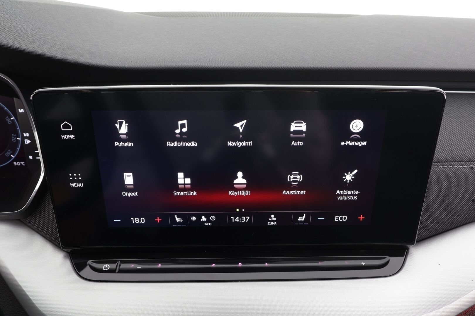 Skoda Octavia 2024 Combi 1.4 TSI PHEV Style iV DSG - Suomi auto | Kahdet renkaat | Sähkökontti | ACC | Webasto | Matrix-LED | P.Kamera | Keyless | Ambient | Navi | Digimittaristo 