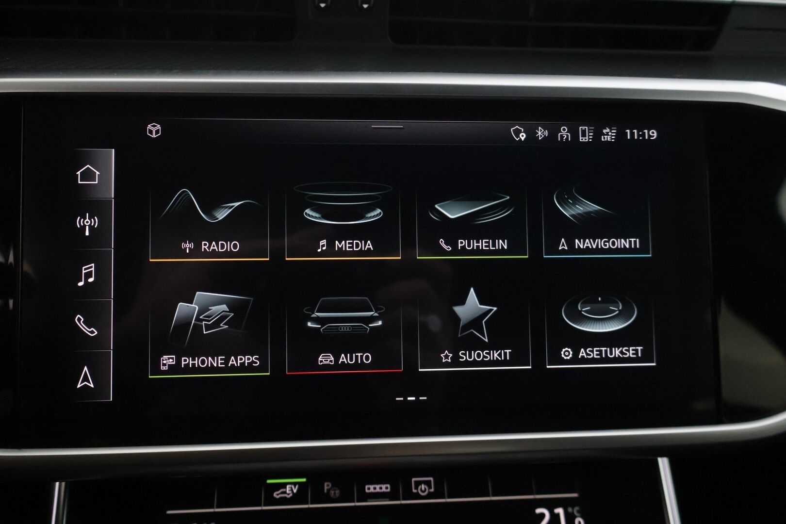 Audi A6 2022 A6 Avant 50 TFSI e quattro - | Ajoakku uusittu! | Adapt.vakkari | Bang & Olufsen | Matrix-Led | Audi virtual cockpit | Sähkötoiminen vetokoukku | Peruutuskamera | Metalliväri | Ambient |