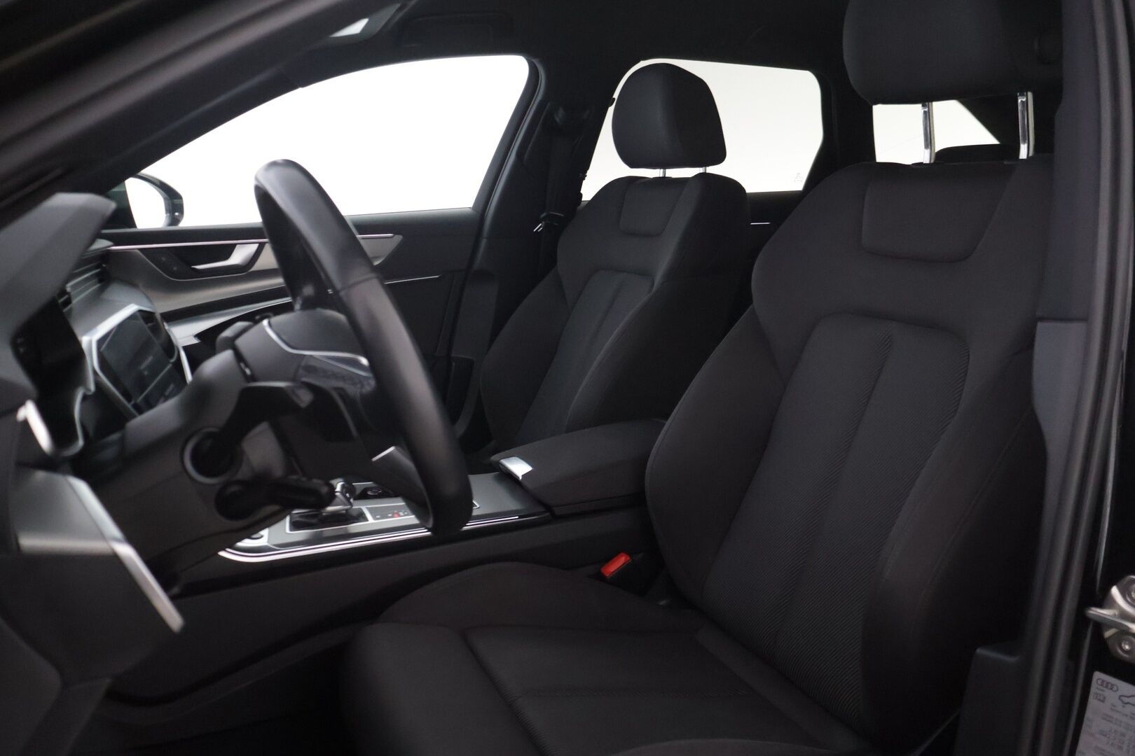 Audi A6 2022 A6 Avant 50 TFSI e quattro - | Ajoakku uusittu! | Adapt.vakkari | Bang & Olufsen | Matrix-Led | Audi virtual cockpit | Sähkötoiminen vetokoukku | Peruutuskamera | Metalliväri | Ambient |