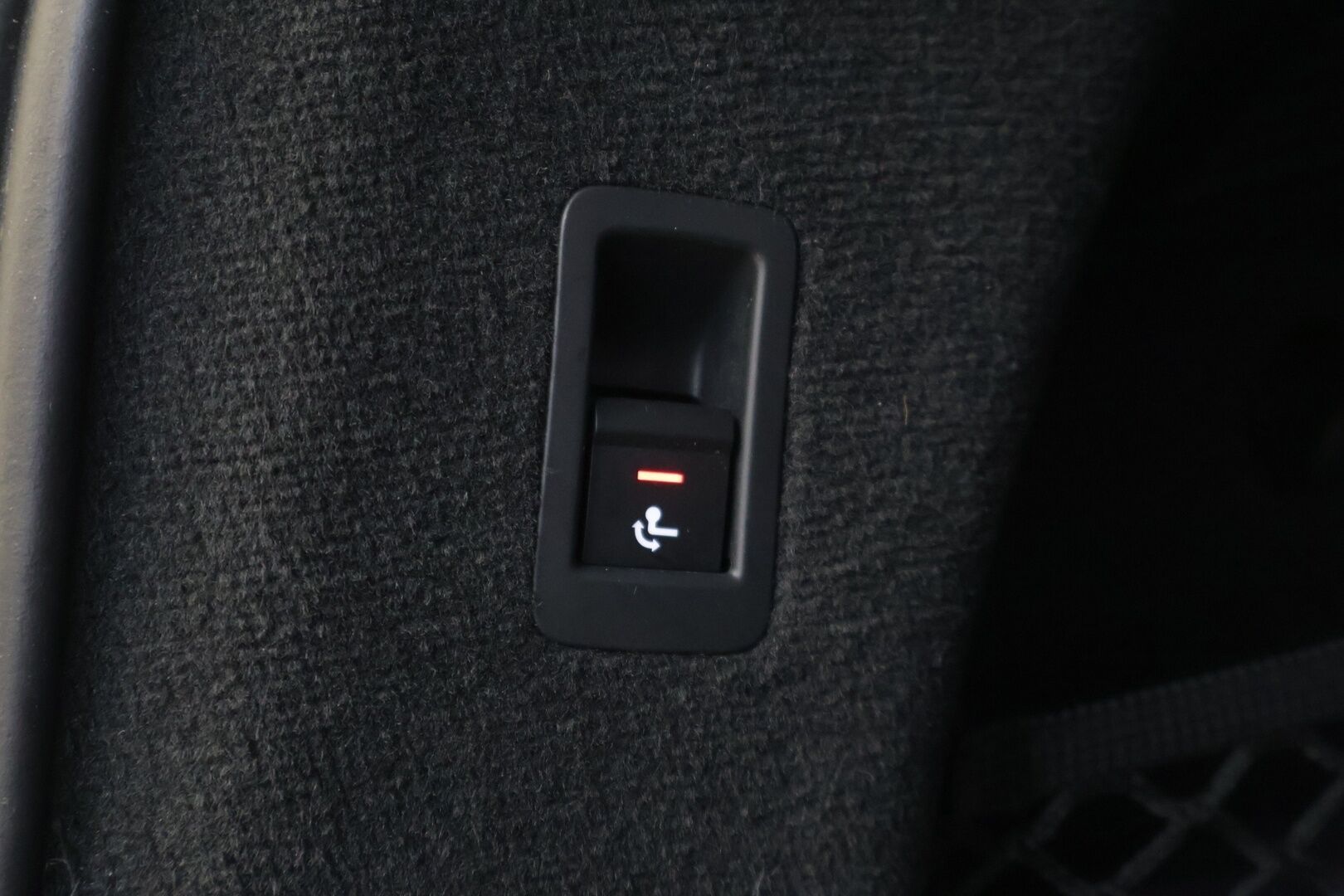 Audi A6 2022 A6 Avant 50 TFSI e quattro - | Ajoakku uusittu! | Adapt.vakkari | Bang & Olufsen | Matrix-Led | Audi virtual cockpit | Sähkötoiminen vetokoukku | Peruutuskamera | Metalliväri | Ambient |