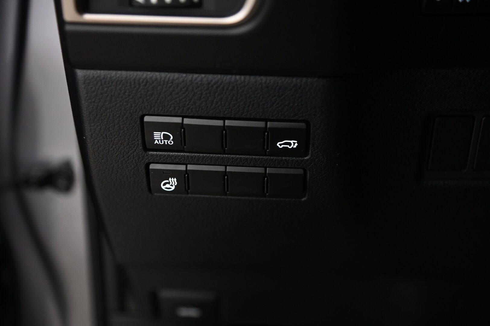 Lexus NX 2019 300h AWD Business *Koukku / ACC / Merkkihuollot* - P. Kamera / Ratinlämmitin / Nahkasisusta / Kaistavahti