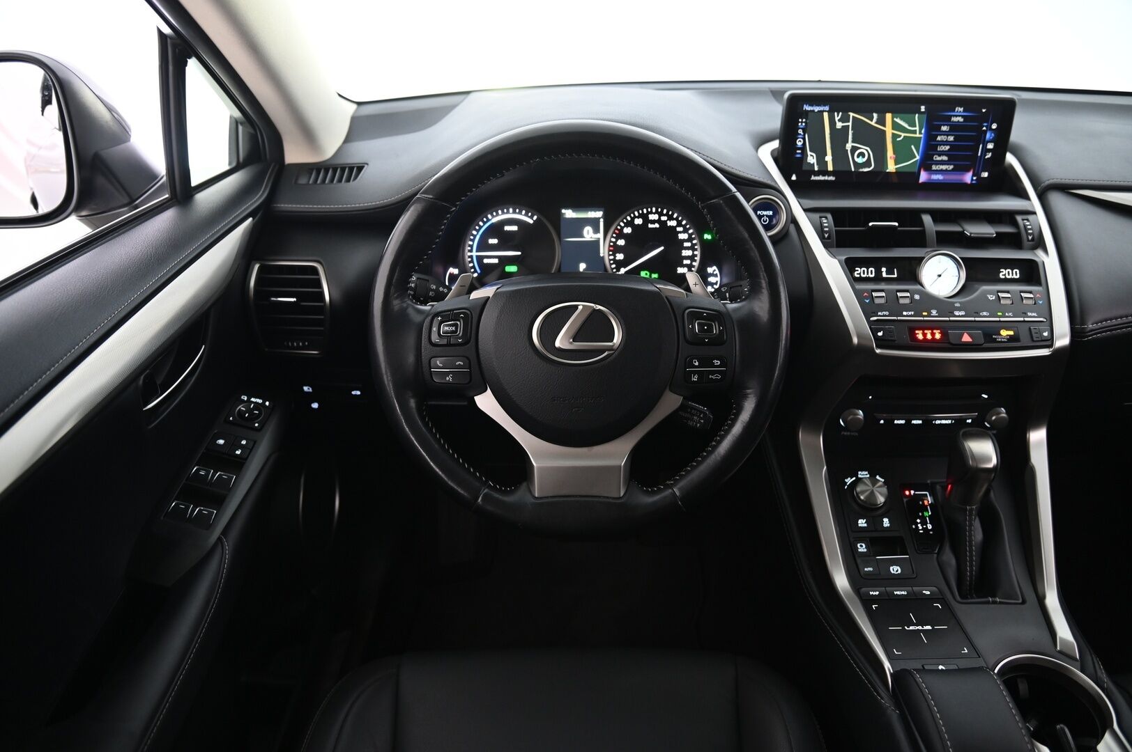 Lexus NX 2019 300h AWD Business *Koukku / ACC / Merkkihuollot* - P. Kamera / Ratinlämmitin / Nahkasisusta / Kaistavahti