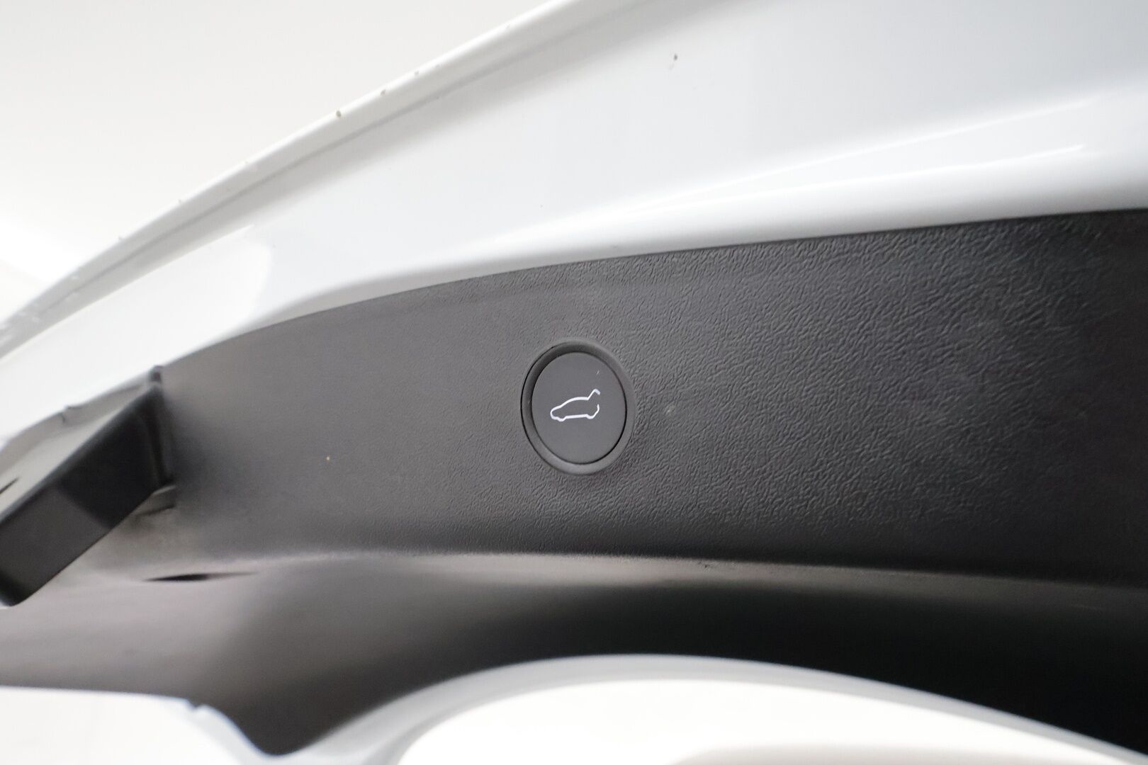 Tesla Model 3 2022 Standard Range Plus **Lasikatto / ILP / ACC / Matrix-LED / P.kamera / Muistipenkki / Navi / Kaistavahti / Keyless** - 2x Latauskaapelit