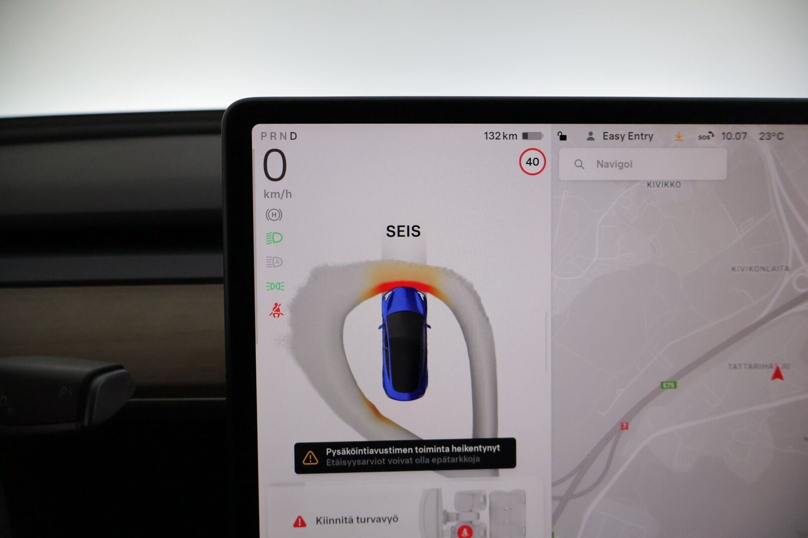 Tesla Model 3 2022 Standard Range Plus * AMD Ryzen / Lämpöpumppu / Autopilotti / Lasikatto * - * Tehdastakuu voimassa 12/2026 / 80tkm *