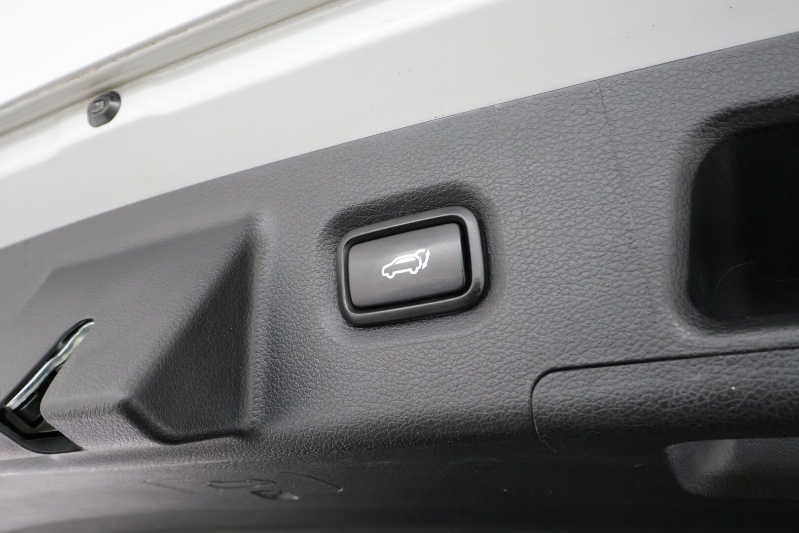 Hyundai Santa Fe 2022 1.6 T-GDI 265 hv Plug in 4WD 6AT Premium Business 7P * ACC / LED / 360 / Ilmastoitu Muistipenkki / Krell / Panorama * - Akku kuntotarkastettu / Koukku / HUD / 2x Latauskaapelit / Kahdet renkaat aluvanteilla