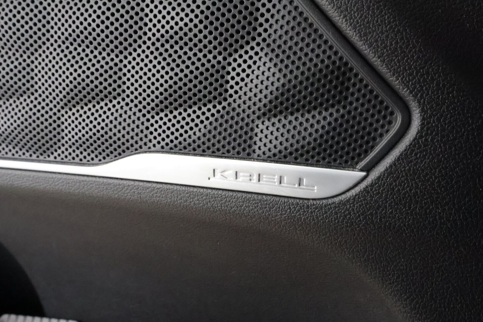 Hyundai Santa Fe 2022 1.6 T-GDI 265 hv Plug in 4WD 6AT Premium Business 7P * ACC / LED / 360 / Ilmastoitu Muistipenkki / Krell / Panorama * - Akku kuntotarkastettu / Koukku / HUD / 2x Latauskaapelit / Kahdet renkaat aluvanteilla